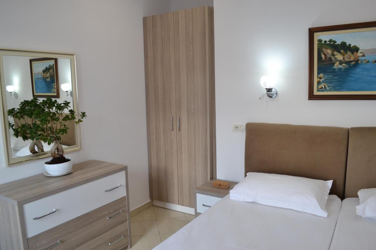 Seaview Penthouse 2 Bedrooms Apartment & Box Garage Vlore Exterior photo