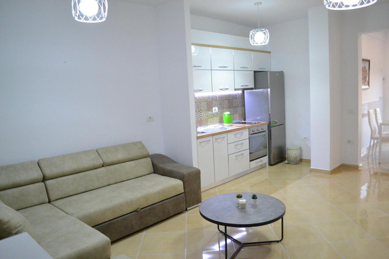 Seaview Penthouse 2 Bedrooms Apartment & Box Garage Vlore Exterior photo